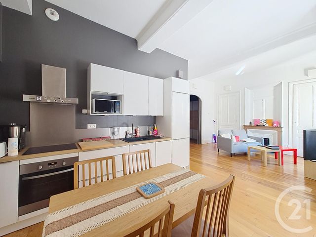 Appartement T2 &agrave; louer - 2 pi&egrave;ces - 48,62 m2 - Lyon - 69001 - RHONE-ALPES