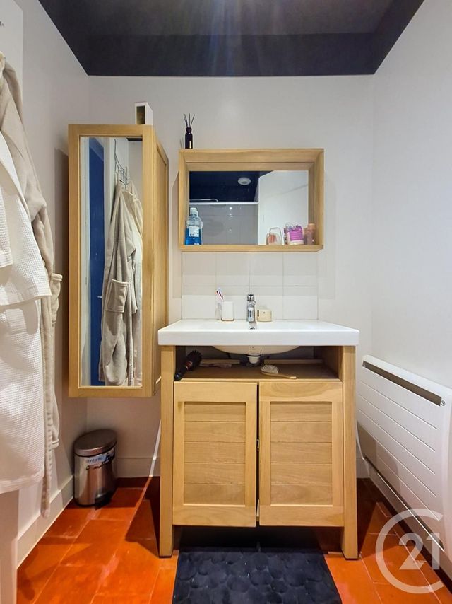 Appartement T2 &agrave; louer - 2 pi&egrave;ces - 48,62 m2 - Lyon - 69001 - RHONE-ALPES