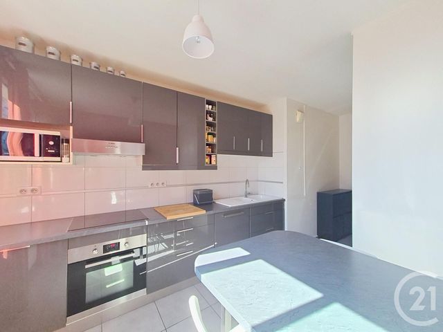 Appartement T3 &agrave; louer - 3 pi&egrave;ces - 81,26 m2 - Lyon - 69004 - RHONE-ALPES
