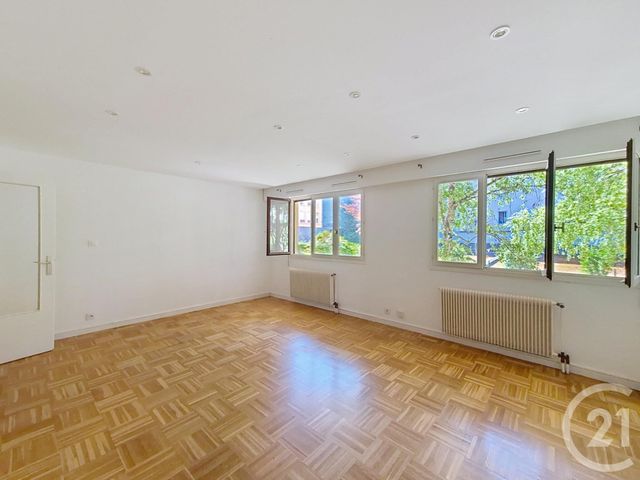 Appartement T4 &agrave; louer - 4 pi&egrave;ces - 103,72 m2 - Lyon - 69004 - RHONE-ALPES
