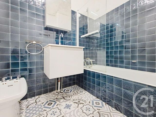 Appartement T4 &agrave; louer - 4 pi&egrave;ces - 103,72 m2 - Lyon - 69004 - RHONE-ALPES