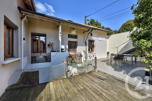 Maison &agrave; vendre - 5 pi&egrave;ces - 155 m2 - Sathonay Village - 69 - RHONE-ALPES