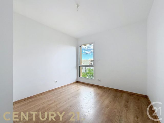 Appartement T3 &agrave; vendre - 3 pi&egrave;ces - 62,80 m2 - Sathonay Camp - 69 - RHONE-ALPES