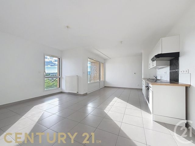 Appartement T3 &agrave; vendre - 3 pi&egrave;ces - 62,80 m2 - Sathonay Camp - 69 - RHONE-ALPES
