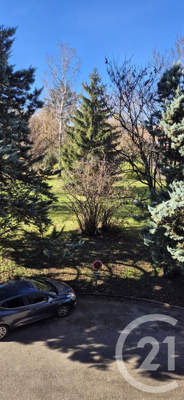 Appartement Studio &agrave; vendre - 1 pi&egrave;ce - 27 m2 - Fontaines Sur Saone - 69 - RHONE-ALPES