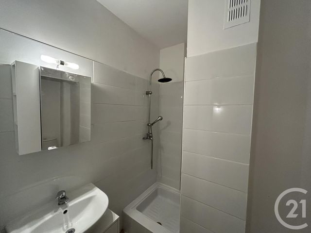 Appartement Studio &agrave; vendre - 1 pi&egrave;ce - 27 m2 - Fontaines Sur Saone - 69 - RHONE-ALPES