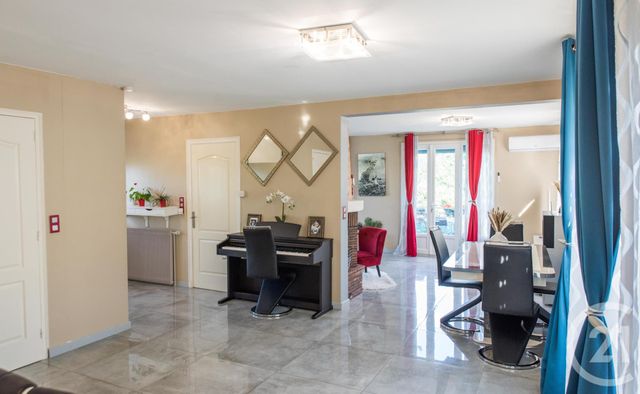 Maison à vendre - 5 pièces - 169,50 m2 - Sathonay Camp - 69 - RHONE-ALPES