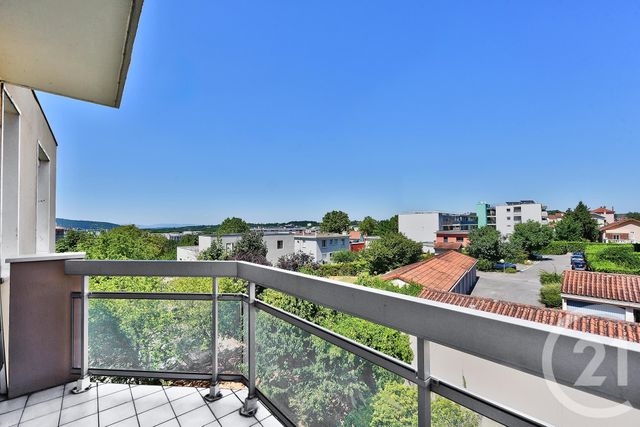 Appartement T2 à vendre - 2 pièces - 46,49 m2 - Sathonay Camp - 69 - RHONE-ALPES