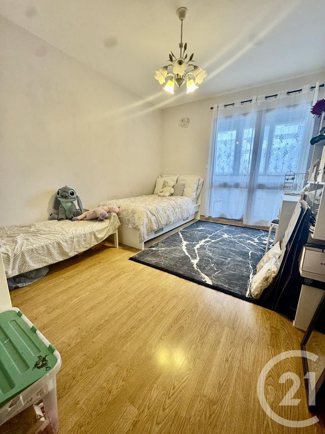 Appartement T5 &agrave; vendre - 5 pi&egrave;ces - 107,14 m2 - Rillieux La Pape - 69 - RHONE-ALPES