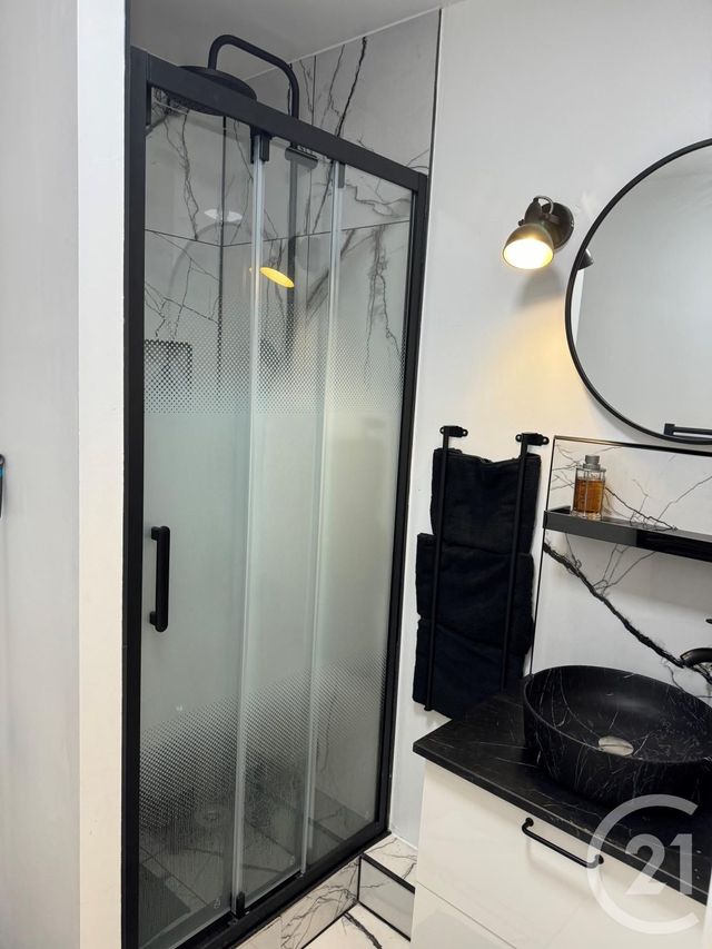 Appartement F2 à louer - 2 pièces - 42,25 m2 - Lyon - 69001 - RHONE-ALPES