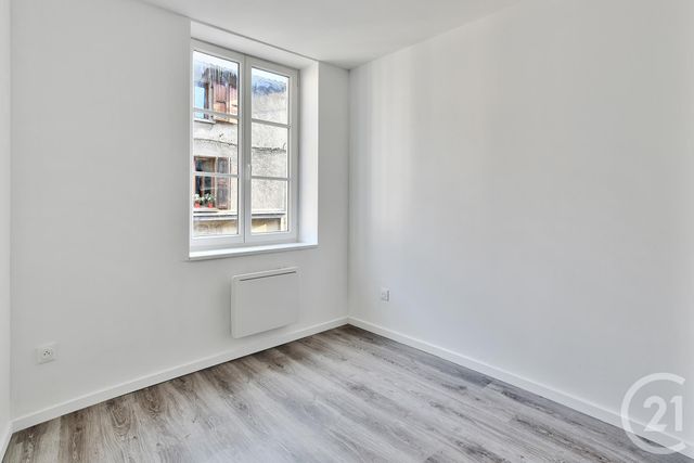 Appartement F3 &agrave; louer - 3 pi&egrave;ces - 54,39 m2 - Montluel - 01 - RHONE-ALPES