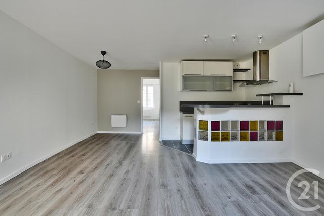 Appartement F3 &agrave; louer - 3 pi&egrave;ces - 54,39 m2 - Montluel - 01 - RHONE-ALPES