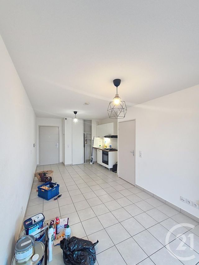 Appartement F2 &agrave; louer - 2 pi&egrave;ces - 39,25 m2 - Venissieux - 69 - RHONE-ALPES