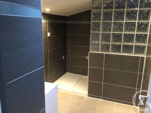 Maison &agrave; louer - 3 pi&egrave;ces - 80 m2 - Miribel - 01 - RHONE-ALPES