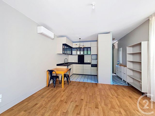 Appartement F2 &agrave; vendre - 2 pi&egrave;ces - 49 m2 - Sathonay Camp - 69 - RHONE-ALPES