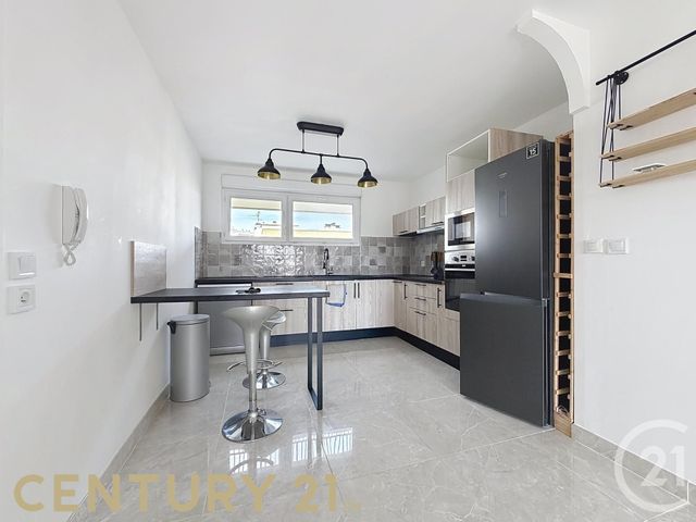 appartement - ST PRIEST - 69