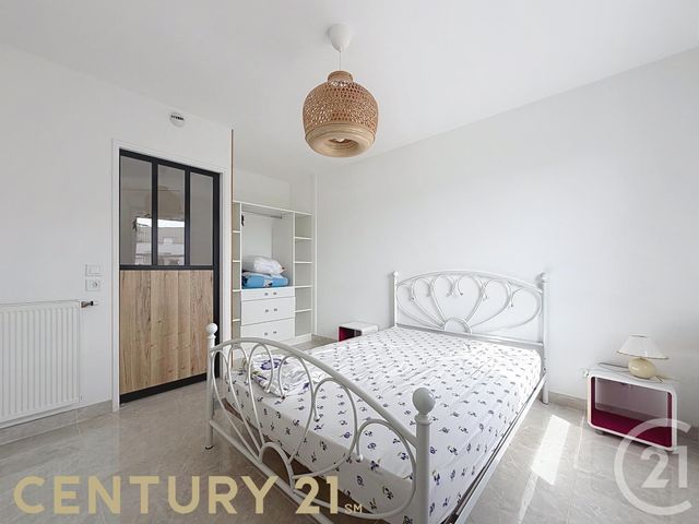 Appartement T2 &agrave; louer - 2 pi&egrave;ces - 45,12 m2 - St Priest - 69 - RHONE-ALPES