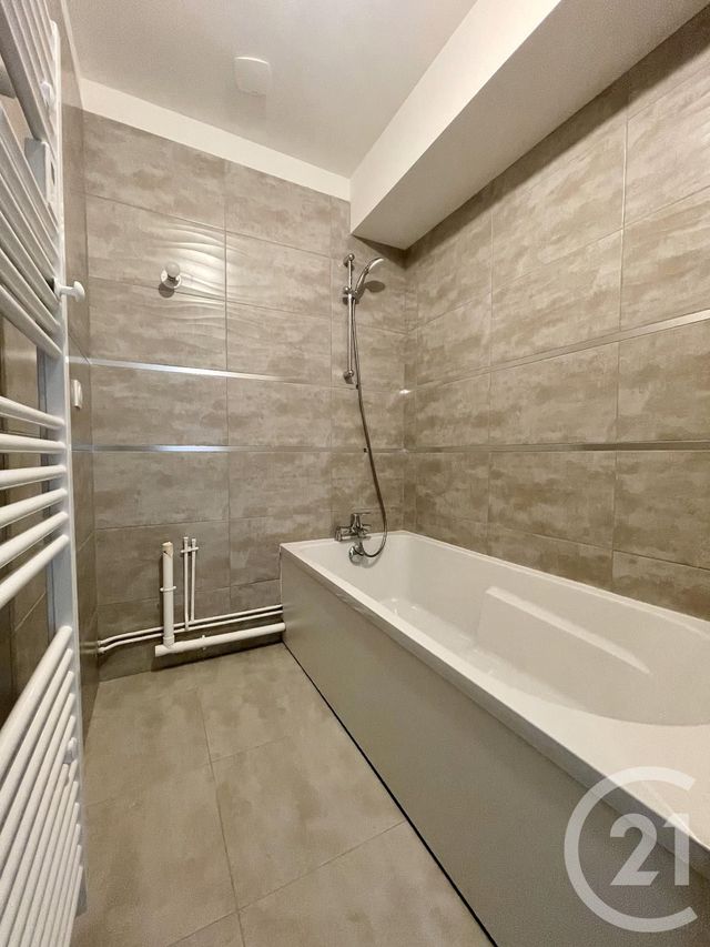 Appartement F4 &agrave; vendre - 4 pi&egrave;ces - 81,60 m2 - Breuillet - 91 - ILE-DE-FRANCE