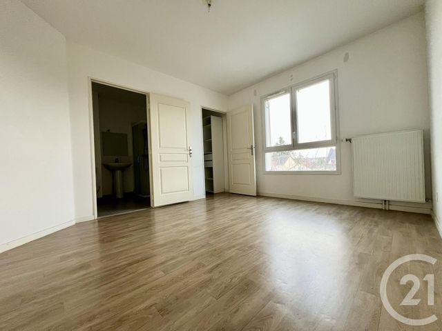Appartement F4 à vendre - 4 pièces - 78 m2 - Arpajon - 91 - ILE-DE-FRANCE