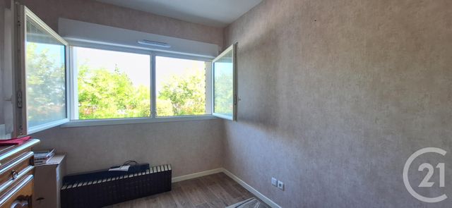Appartement F4 à vendre - 4 pièces - 82 m2 - Arpajon - 91 - ILE-DE-FRANCE