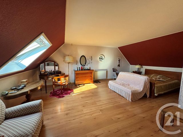 Maison à vendre - 6 pièces - 181,35 m2 - Reau - 77 - ILE-DE-FRANCE