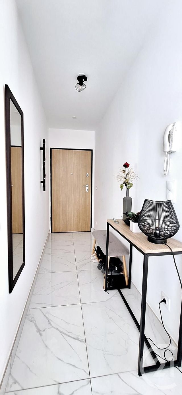 Appartement Duplex &agrave; vendre - 3 pi&egrave;ces - 65,85 m2 - Arpajon - 91 - ILE-DE-FRANCE