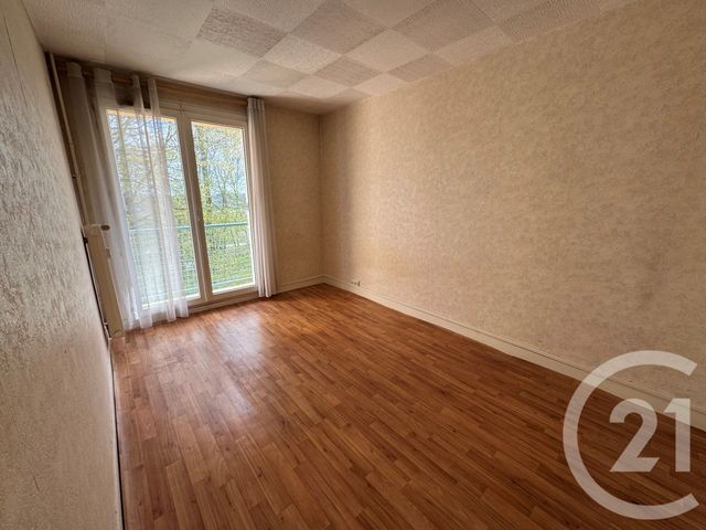 Appartement F4 &agrave; vendre - 4 pi&egrave;ces - 59,65 m2 - St Germain Les Arpajon - 91 - ILE-DE-FRANCE