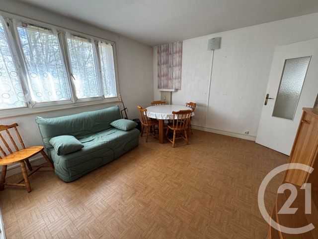 Appartement F4 &agrave; vendre - 4 pi&egrave;ces - 59,65 m2 - St Germain Les Arpajon - 91 - ILE-DE-FRANCE