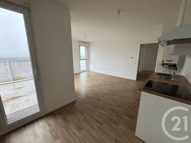 Appartement F4 &agrave; louer - 4 pi&egrave;ces - 80 m2 - Bruyeres Le Chatel - 91 - ILE-DE-FRANCE