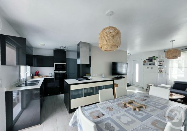 Maison &agrave; vendre - 5 pi&egrave;ces - 84,11 m2 - St Cheron - 91 - ILE-DE-FRANCE