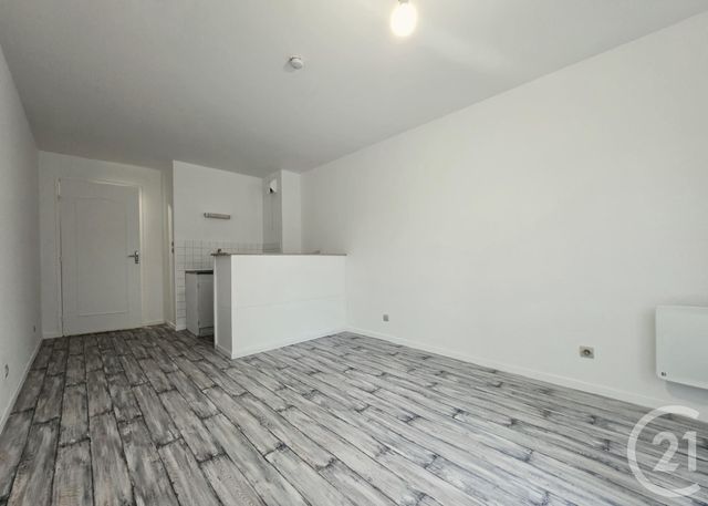 Appartement Studio &agrave; vendre - 1 pi&egrave;ce - 22,58 m2 - Lardy - 91 - ILE-DE-FRANCE
