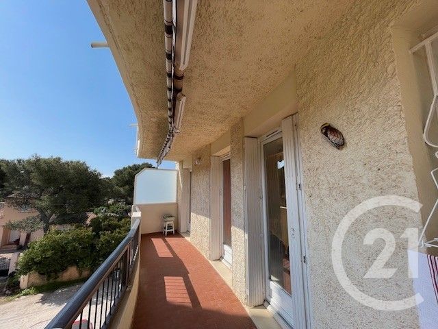 Appartement F1 à vendre - 1 pièce - 34 m2 - La Seyne Sur Mer - 83 - PROVENCE-ALPES-COTE-D-AZUR