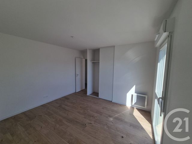 Appartement F4 à vendre - 4 pièces - 77,96 m2 - La Seyne Sur Mer - 83 - PROVENCE-ALPES-COTE-D-AZUR