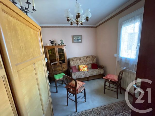 Appartement F3 à vendre - 3 pièces - 73,32 m2 - La Seyne Sur Mer - 83 - PROVENCE-ALPES-COTE-D-AZUR