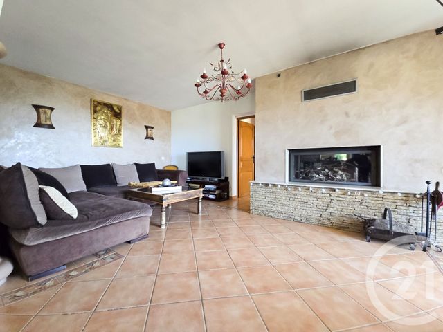 Maison à vendre - 10 pièces - 221,26 m2 - Ollioules - 83 - PROVENCE-ALPES-COTE-D-AZUR