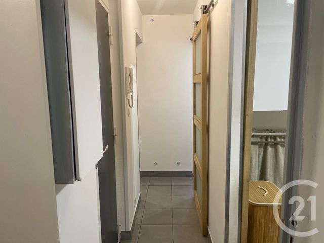 Appartement F3 à vendre - 3 pièces - 64,10 m2 - La Seyne Sur Mer - 83 - PROVENCE-ALPES-COTE-D-AZUR