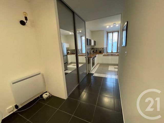 Appartement F3 à vendre - 3 pièces - 64,10 m2 - La Seyne Sur Mer - 83 - PROVENCE-ALPES-COTE-D-AZUR