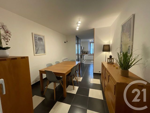 Appartement F3 à vendre - 3 pièces - 64,10 m2 - La Seyne Sur Mer - 83 - PROVENCE-ALPES-COTE-D-AZUR