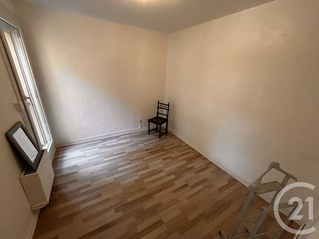 Appartement F5 à vendre - 5 pièces - 79,88 m2 - La Seyne Sur Mer - 83 - PROVENCE-ALPES-COTE-D-AZUR