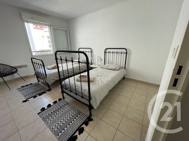 Appartement F4 à vendre - 4 pièces - 81,60 m2 - La Seyne Sur Mer - 83 - PROVENCE-ALPES-COTE-D-AZUR