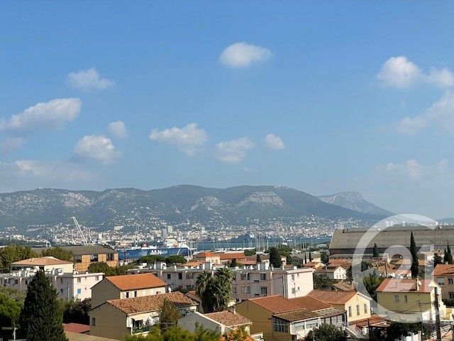 Appartement F4 à vendre - 4 pièces - 83,10 m2 - La Seyne Sur Mer - 83 - PROVENCE-ALPES-COTE-D-AZUR
