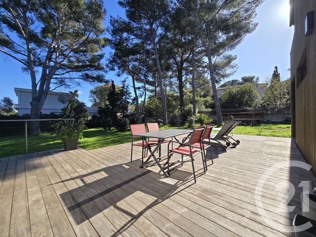 Maison &agrave; vendre - 6 pi&egrave;ces - 196,40 m2 - La Seyne Sur Mer - 83 - PROVENCE-ALPES-COTE-D-AZUR