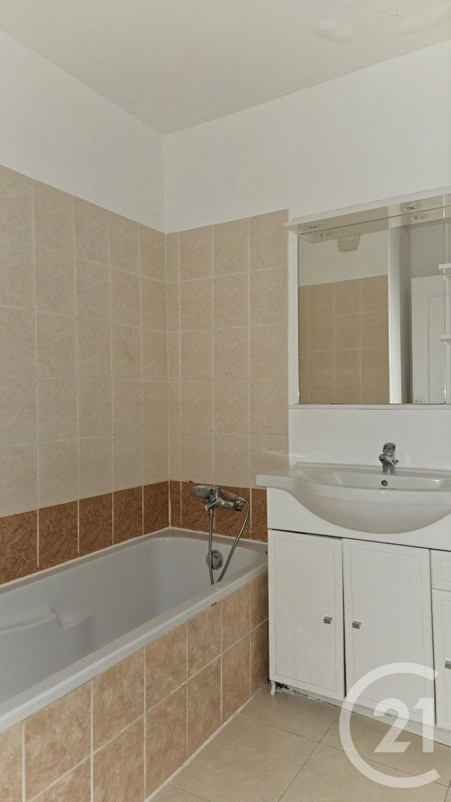 Appartement F3 à vendre - 3 pièces - 62 m2 - Nice - 06 - PROVENCE-ALPES-COTE-D-AZUR