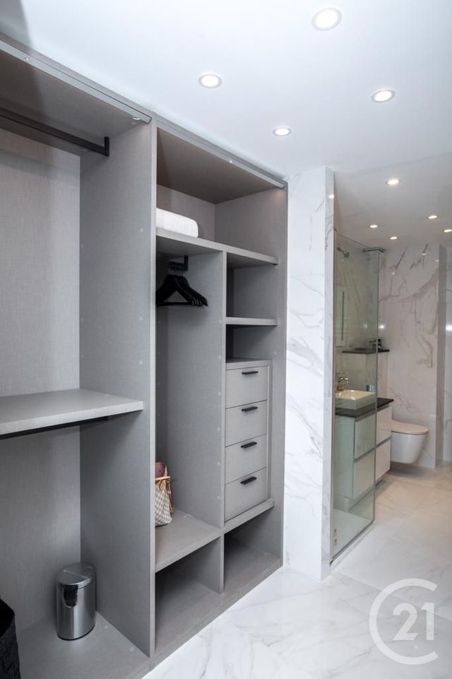 Appartement F3 &agrave; louer - 3 pi&egrave;ces - 78 m2 - Nice - 06 - PROVENCE-ALPES-COTE-D-AZUR