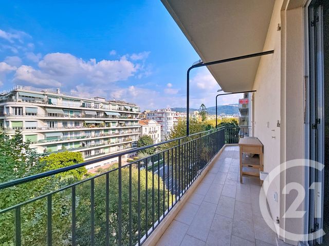 Appartement F4 &agrave; vendre - 4 pi&egrave;ces - 101 m2 - Nice - 06 - PROVENCE-ALPES-COTE-D-AZUR