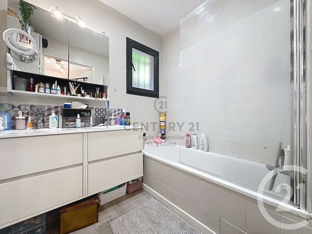 Appartement F3 à vendre - 3 pièces - 67 m2 - Nice - 06 - PROVENCE-ALPES-COTE-D-AZUR