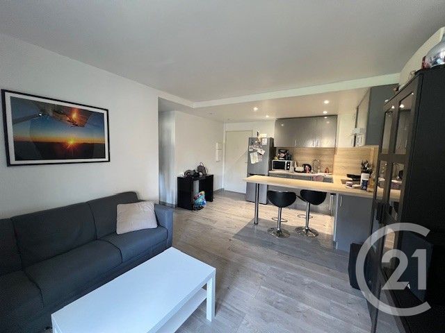 Appartement F3 &agrave; louer - 3 pi&egrave;ces - 48,70 m2 - Nice - 06 - PROVENCE-ALPES-COTE-D-AZUR