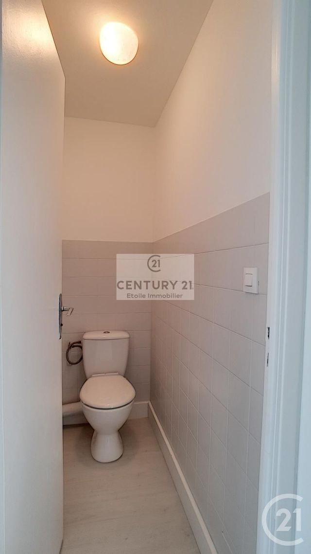 Appartement F2 &agrave; louer - 2 pi&egrave;ces - 44,17 m2 - Nice - 06 - PROVENCE-ALPES-COTE-D-AZUR