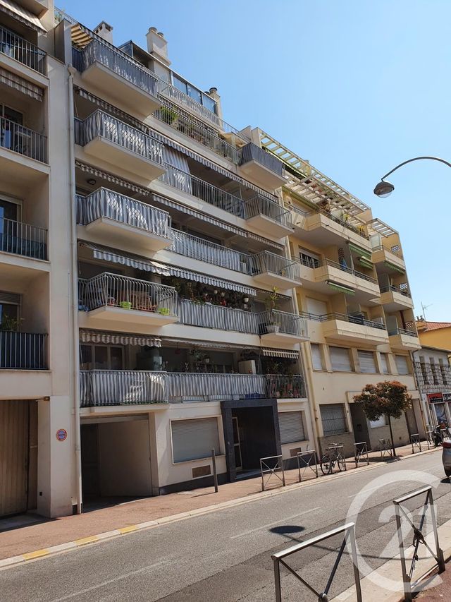 Appartement F2 &agrave; louer - 2 pi&egrave;ces - 44,17 m2 - Nice - 06 - PROVENCE-ALPES-COTE-D-AZUR