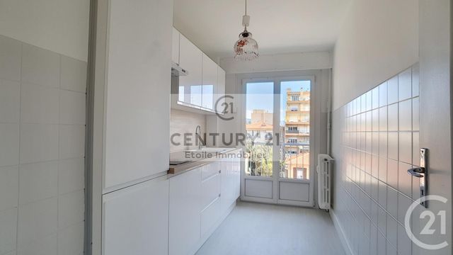 Appartement F2 &agrave; louer - 2 pi&egrave;ces - 44,17 m2 - Nice - 06 - PROVENCE-ALPES-COTE-D-AZUR